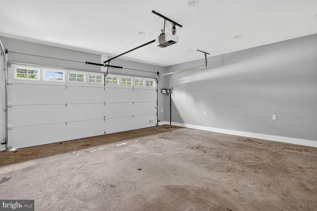 4122 FERRY LANDING RD, Alexandria, VA 22309