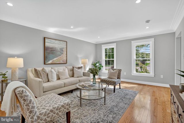 4122 FERRY LANDING RD, Alexandria, VA 22309