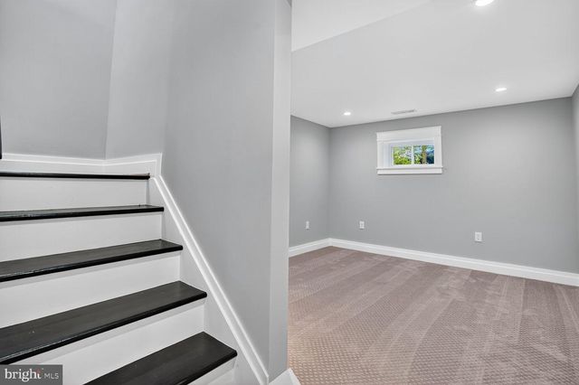 4122 FERRY LANDING RD, Alexandria, VA 22309