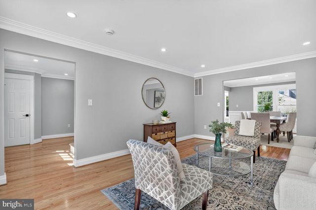 4122 FERRY LANDING RD, Alexandria, VA 22309