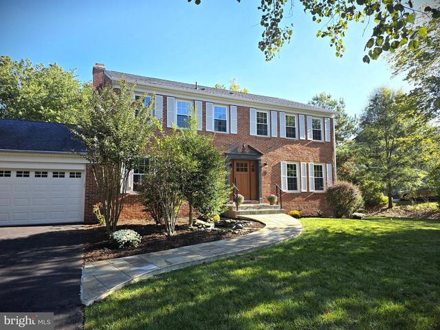 4122 FERRY LANDING RD, Alexandria, VA 22309