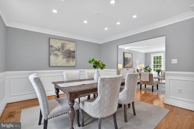 4122 FERRY LANDING RD, Alexandria, VA 22309