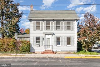 400 W KELLER ST, Mechanicsburg, PA 17055
