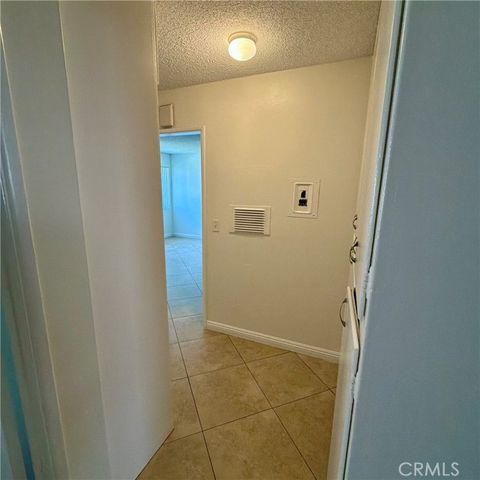 1304 W Lido 2, Anaheim, CA 92801