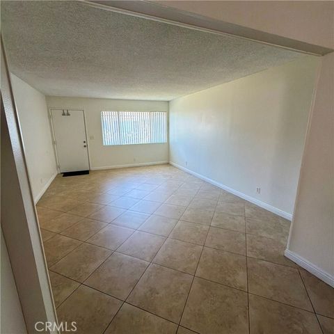 1304 W Lido 2, Anaheim, CA 92801