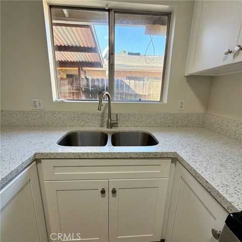 1304 W Lido 2, Anaheim, CA 92801