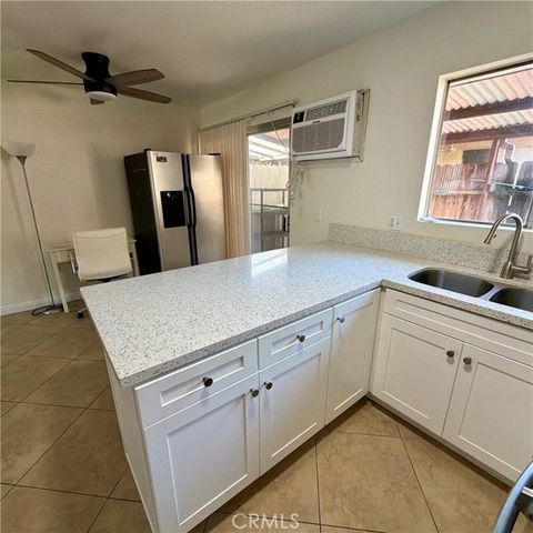 1304 W Lido 2, Anaheim, CA 92801