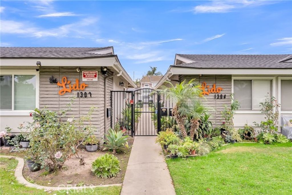 1304 W Lido 2, Anaheim, CA 92801