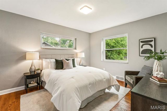 4114 McDonald Avenue, St Louis, MO 63116