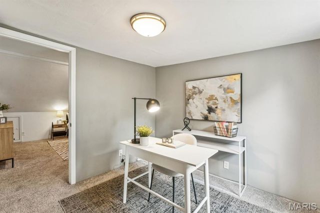4114 McDonald Avenue, St Louis, MO 63116