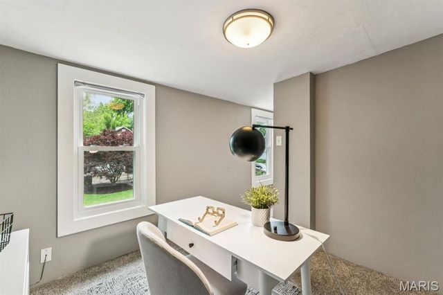 4114 McDonald Avenue, St Louis, MO 63116