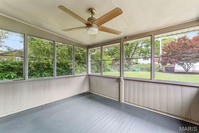 4114 McDonald Avenue, St Louis, MO 63116