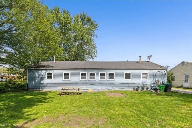 68 Sunset Drive, Rittman, OH 44270