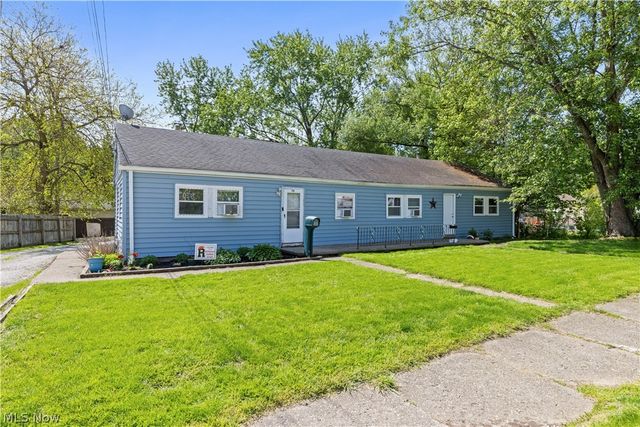 68 Sunset Drive, Rittman, OH 44270