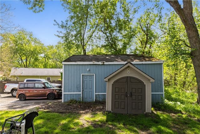 68 Sunset Drive, Rittman, OH 44270