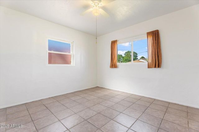 2741 E BRILL Street, Phoenix, AZ 85008