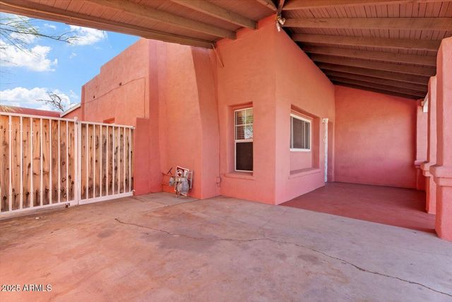 2741 E BRILL Street, Phoenix, AZ 85008