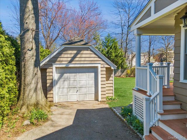 964 Highland Avenue, Pelham, NY 10803