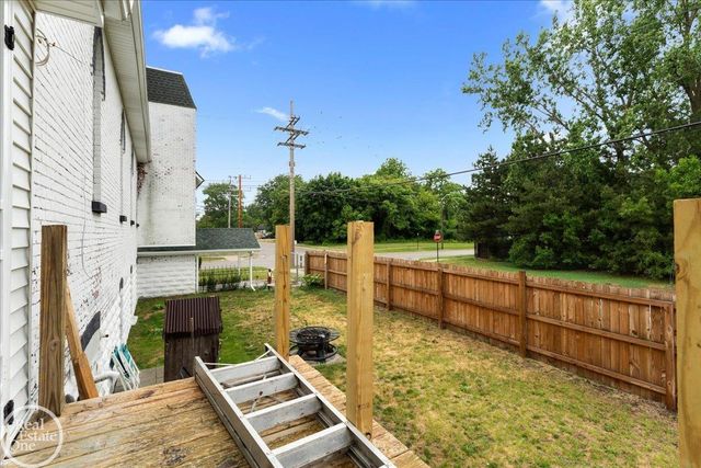 3404 24th St. Street, Port Huron, MI 48060