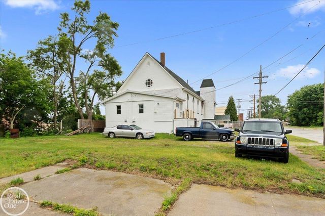 3404 24th St. Street, Port Huron, MI 48060