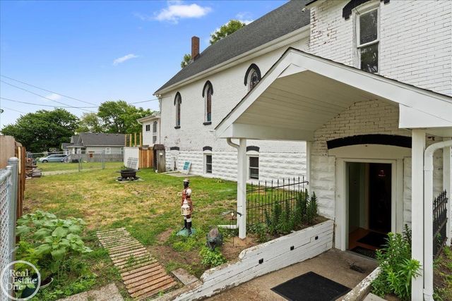 3404 24th St. Street, Port Huron, MI 48060
