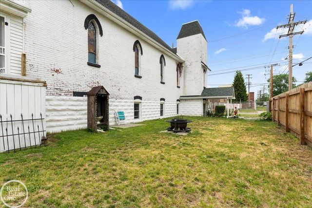 3404 24th St. Street, Port Huron, MI 48060