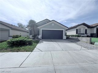 9653 Marble Peak Court, Las Vegas, NV 89129