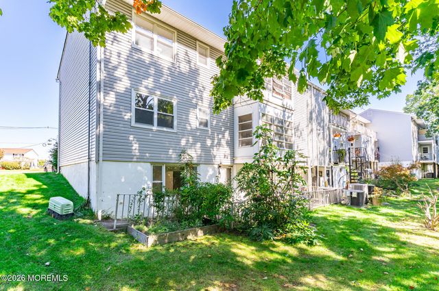 11 Indiana Court 993, Matawan, NJ 07747