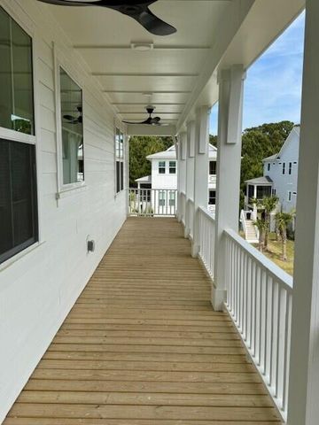 1051 Capersview Court, Awendaw, SC 29429