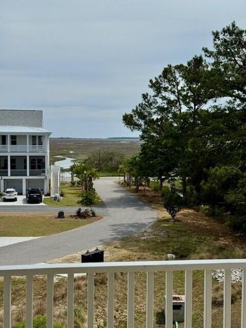 1051 Capersview Court, Awendaw, SC 29429