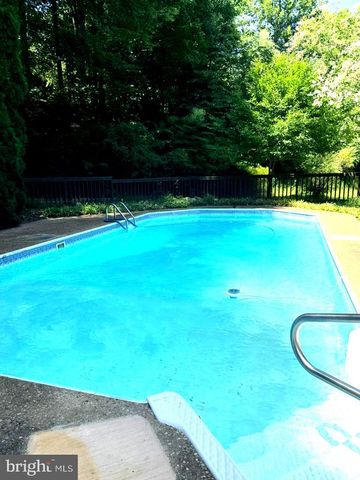 6001 RIVER FOREST DR, Manassas, VA 20112