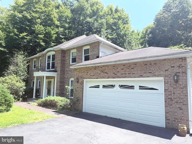 6001 RIVER FOREST DR, Manassas, VA 20112