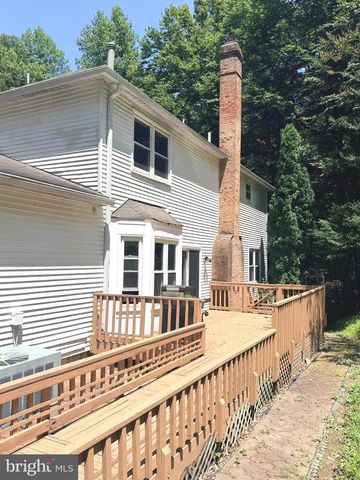 6001 RIVER FOREST DR, Manassas, VA 20112