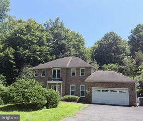 6001 RIVER FOREST DR, Manassas, VA 20112