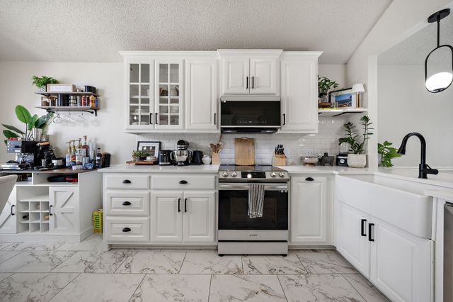 504 Fort Worth Street, Mansfield, TX 76063