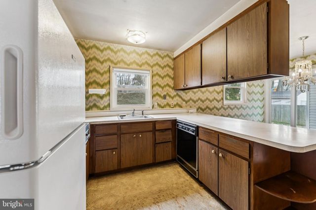 3287 SUDLERSVILLE S, Laurel, MD 20724