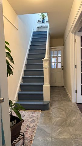 88-10 78th Street, Woodhaven, NY 11421