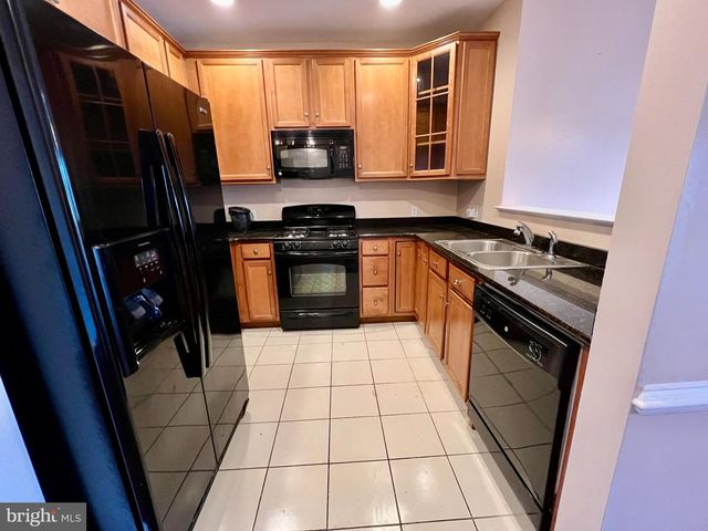 1417 COLTS CIR, Lawrence Township, NJ 08648