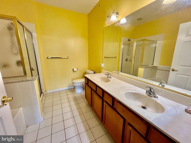 1417 COLTS CIR, Lawrence Township, NJ 08648