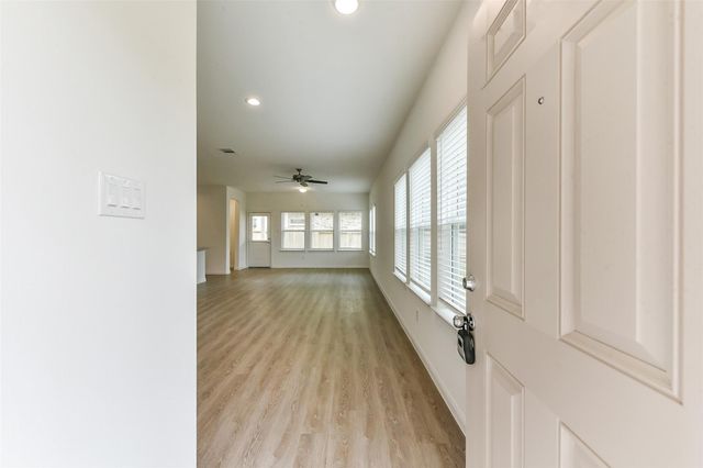 3906 Sugardale Street, Baytown, TX 77521