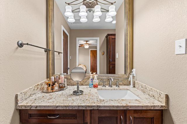 2525 32nd Avenue N, Texas City, TX 77590