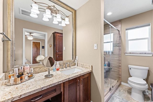 2525 32nd Avenue N, Texas City, TX 77590