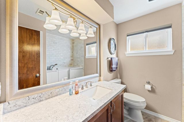 2525 32nd Avenue N, Texas City, TX 77590