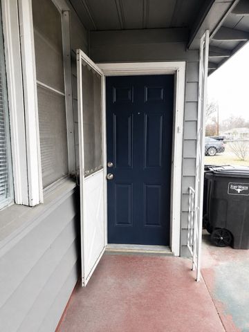 4256 Standish Road B, Fort Worth, TX 76133