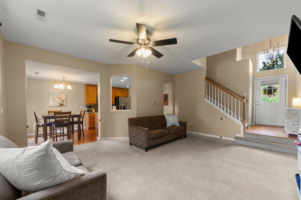 15110 W Laurel Lane, Lockport, IL 60441 — photo 5