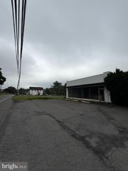 866 STATE ST, Millersburg, PA 17061