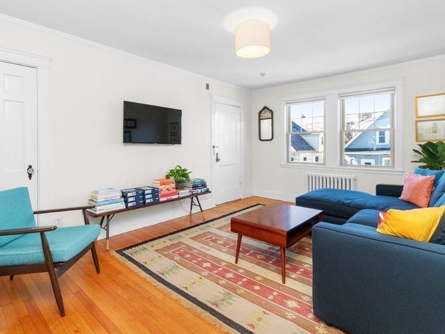 17 Hastings St 5, Boston, MA 02132