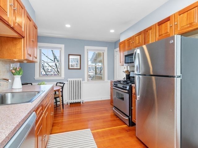 17 Hastings St 5, Boston, MA 02132