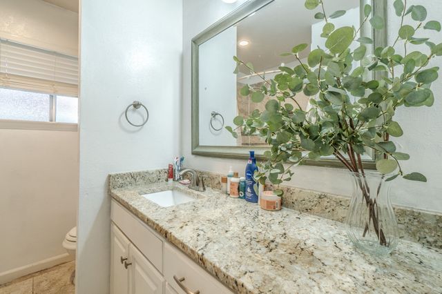1011 Whippoorwill Court, Arlington, TX 76014