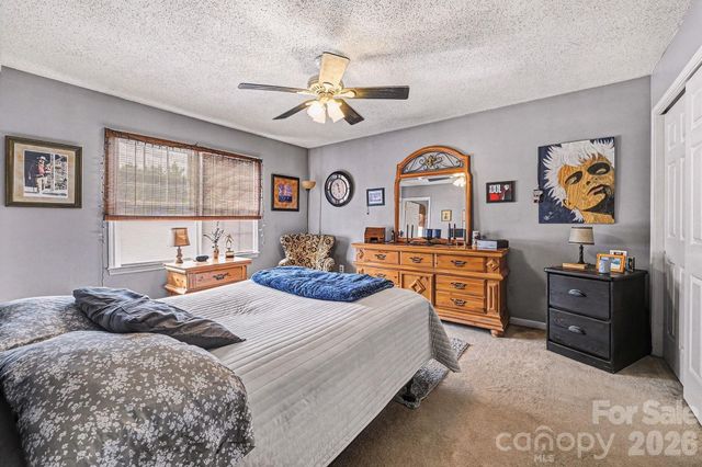 126 Rock Island Drive, Statesville, NC 28625